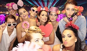 Party-Photo-Booths1_304x180_acf_cropped